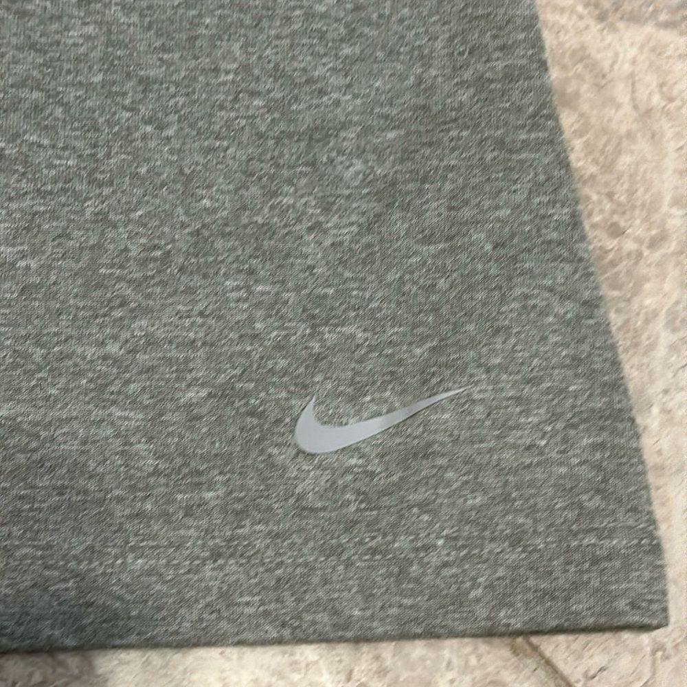 Nike Graphic Performance Dri Fit Tank Top Gray Large - Picture 5 of 9